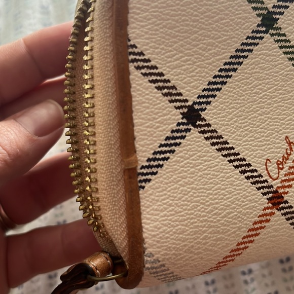 Coach Wallet - Picture 10 of 11
